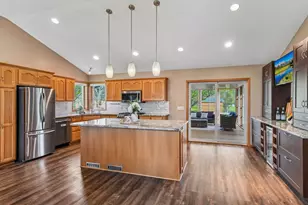 1274 Parkside Ln, Waconia, MN 55387 - Photo 17