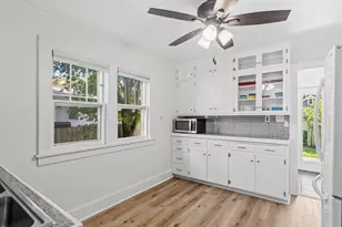 1206 Van Buren Ave, Saint Paul, MN 55104 - Photo 11