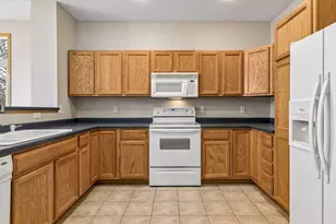 3200 Juniper Cir, Woodbury, MN 55125 - Photo 13
