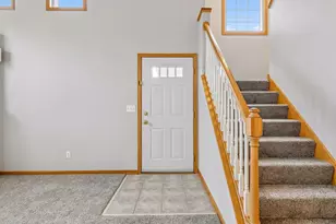 3200 Juniper Cir, Woodbury, MN 55125 - Photo 7