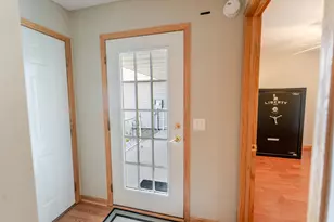 11445 Nicholas Cir, Monticello, MN 55362 - Photo 7