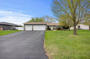 17076 Forfar Ct, Lakeville, MN 55024 - Photo 11