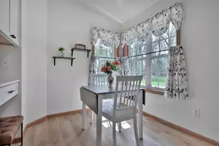 180 Wedgewood Dr, Mahtomedi, MN 55115 - Photo 13