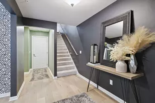 657 Village Dr, New Brighton, MN 55112 - Photo 25