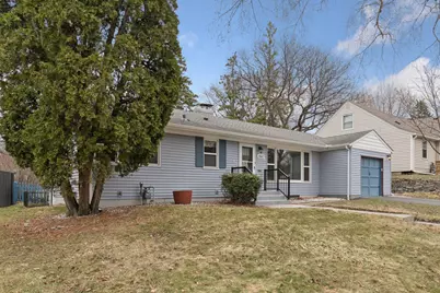 1947 Yorkshire Court, Saint Paul, MN 55116 - Photo 3