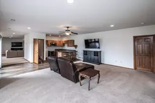 25900 Highview Ave, Farmington, MN 55024 - Photo 71