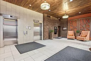 26 10th Street W, Saint Paul, MN 55102 - Photo 3