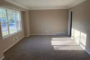 1280 Kennard St, Saint Paul, MN 55106 - Photo 9