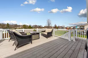 228 Inverness Dr, Mankato, MN 56001 - Photo 3