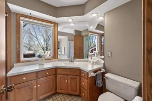 4615 Deerwood Ln N, Plymouth, MN 55442 - Photo 15