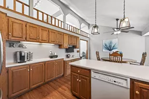 4615 Deerwood Ln N, Plymouth, MN 55442 - Photo 9