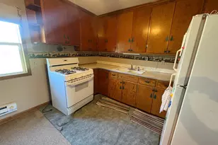 1008 7th Ave N, Wahpeton,  58075 - Photo 5