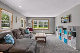 2049 Bluestone Ln, Eagan, MN 55122 - Photo 7