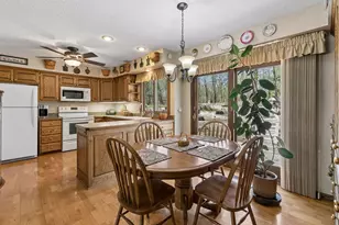 1735 Hickory Hill Dr, Eagan, MN 55122 - Photo 11