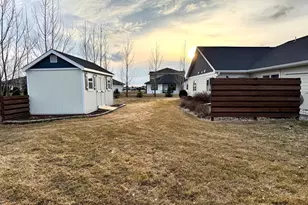 204 11th St SW, Roseau, MN 56751 - Photo 25