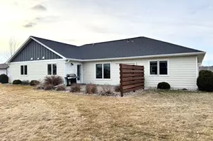 204 11th St SW, Roseau, MN 56751 - Photo 21