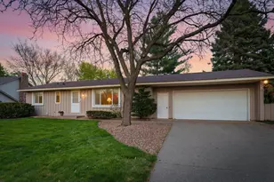 5856 139th St W, Apple Valley, MN 55124 - Photo 3