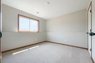 4658 9th St NE, Saint Cloud, MN 56304 - Photo 15