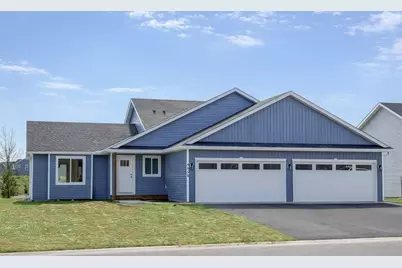 4658 9th Street NE, Saint Cloud, MN 56304 - Photo 1