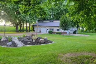 27412 Co Rd 6, Westbrook, MN 56183 - Photo 21