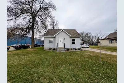 311 3rd Avenue NW, Perham, MN 56573 - Photo 1