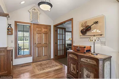 3304 Nathaniel Court, Vadnais Heights, MN 55127 - Photo 5