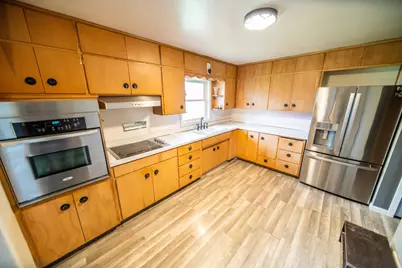 301 5th Ave NW, Dodge Center, MN 55927 - Photo 13