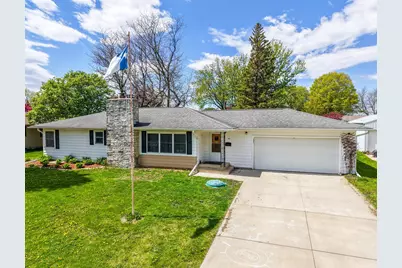 301 5th Ave NW, Dodge Center, MN 55927 - Photo 1