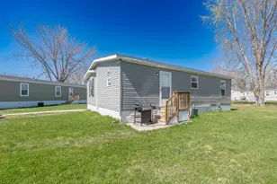 923 Hamlet Cir, Lakeville, MN 55044 - Photo 11