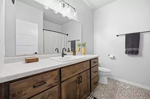 2943 Prairie Farms Cir S, Fargo, ND 58104 - Photo 15