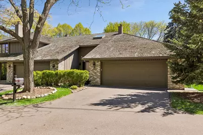 1775 Lexington Avenue S #19, Mendota Heights, MN 55118 - Photo 1