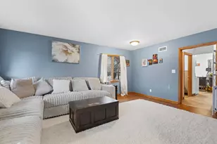 621 S Garden St, Lake City, MN 55041 - Photo 3
