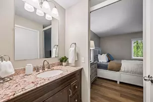 6983 Langford Ct, Edina, MN 55436 - Photo 17