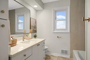 783 Berwood Ave, Vadnais Heights, MN 55127 - Photo 21