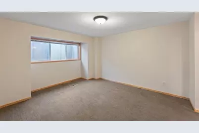 304 Pondridge Circle, Wayzata, MN 55391 - Photo 13