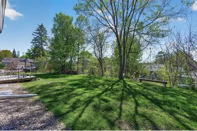 1744 Phalen Place, Maplewood, MN 55109 - Photo 39