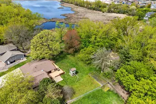 2890 Zanzibar Ln N, Plymouth, MN 55447 - Photo 3
