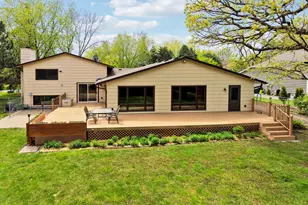 2890 Zanzibar Ln N, Plymouth, MN 55447 - Photo 29