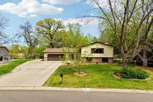 2890 Zanzibar Ln N, Plymouth, MN 55447 - Photo 37