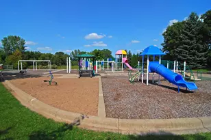 2890 Zanzibar Ln N, Plymouth, MN 55447 - Photo 49