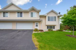 1320 S Trail Dr, Faribault, MN 55021 - Photo 3