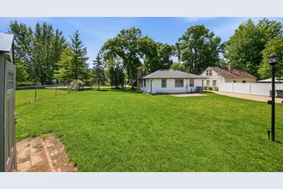 2717 30th Avenue NE, Saint Anthony, MN 55418 - Photo 31