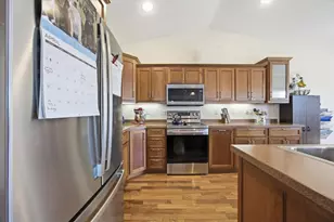 4346 46th Ave S, Fargo, ND 58104 - Photo 9