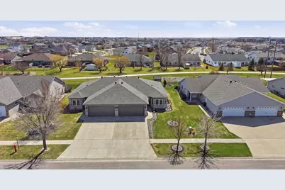 4346 46th Avenue S, Fargo, ND 58104 - Photo 35