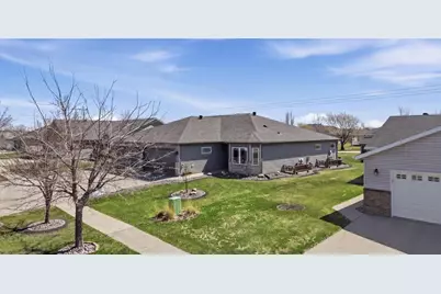 4346 46th Avenue S, Fargo, ND 58104 - Photo 33