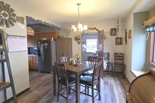 221 W Flynn St, Redwood Falls, MN 56283 - Photo 3