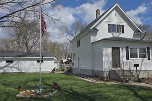 221 W Flynn St, Redwood Falls, MN 56283 - Photo 1