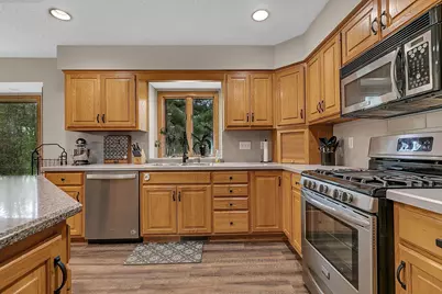 19250 Leyte Street NE, Wyoming, MN 55092 - Photo 3
