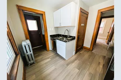 709 Hague Avenue, Saint Paul, MN 55104 - Photo 3