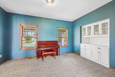 2608 Sandterra Circle, White Bear Township, MN 55110 - Photo 11